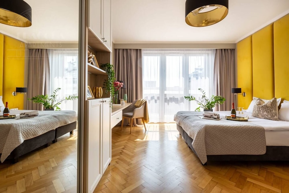 Fragola Apartments Old Town 23/50