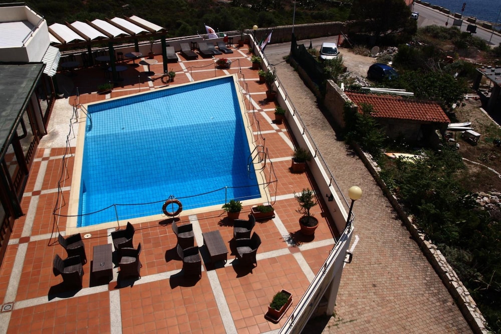 Miralonga Hotel 29/50