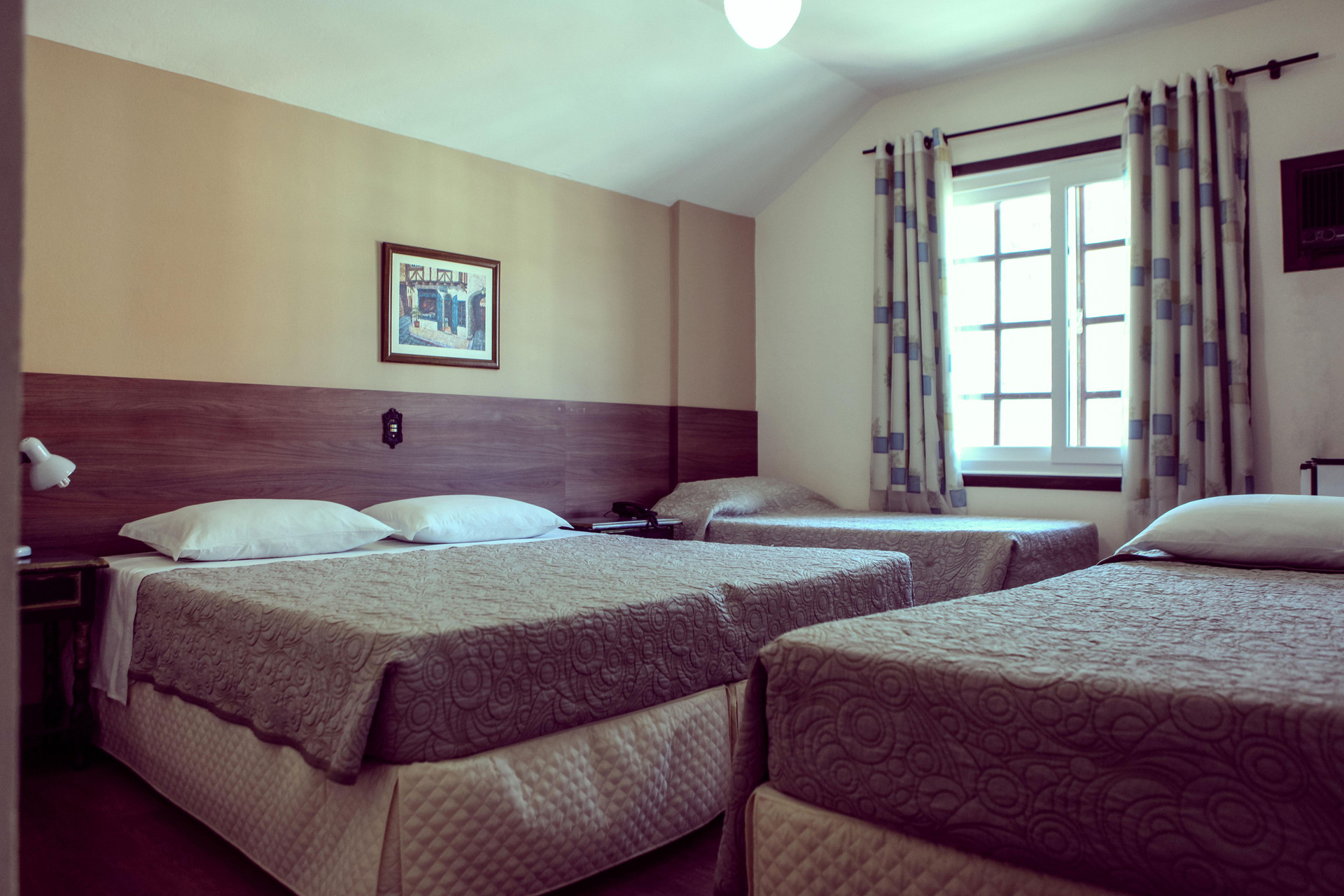 غرفة قياسية رباعية، HOTEL BLUMENHOF 2/3