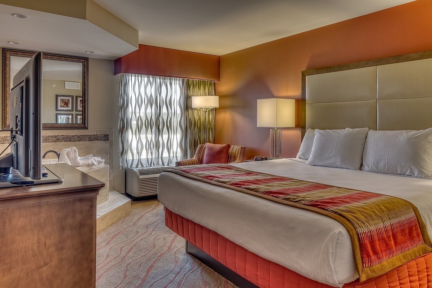 جناح بسرير كينج، La Quinta Inn Suites Pigeon Forge 2/10