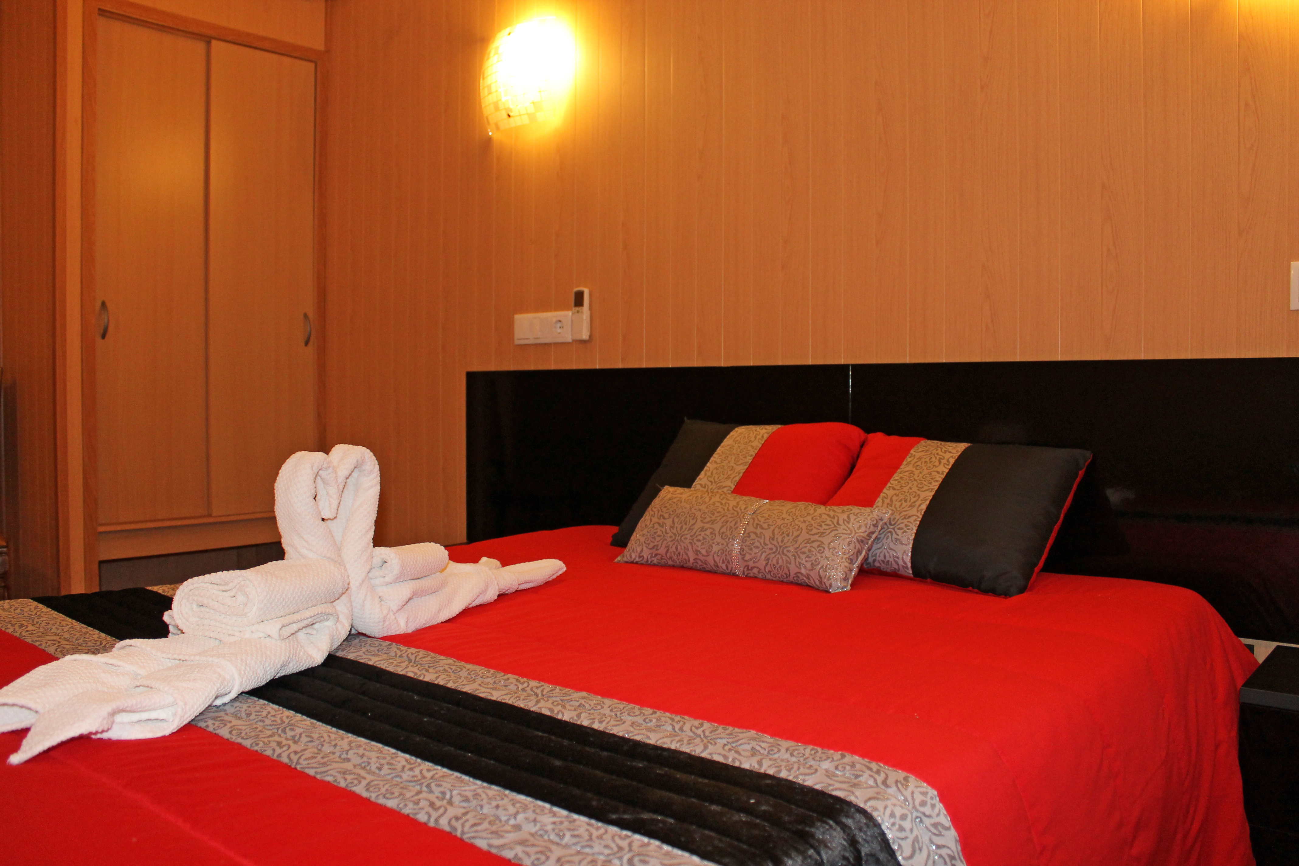 Economy, Double Bed