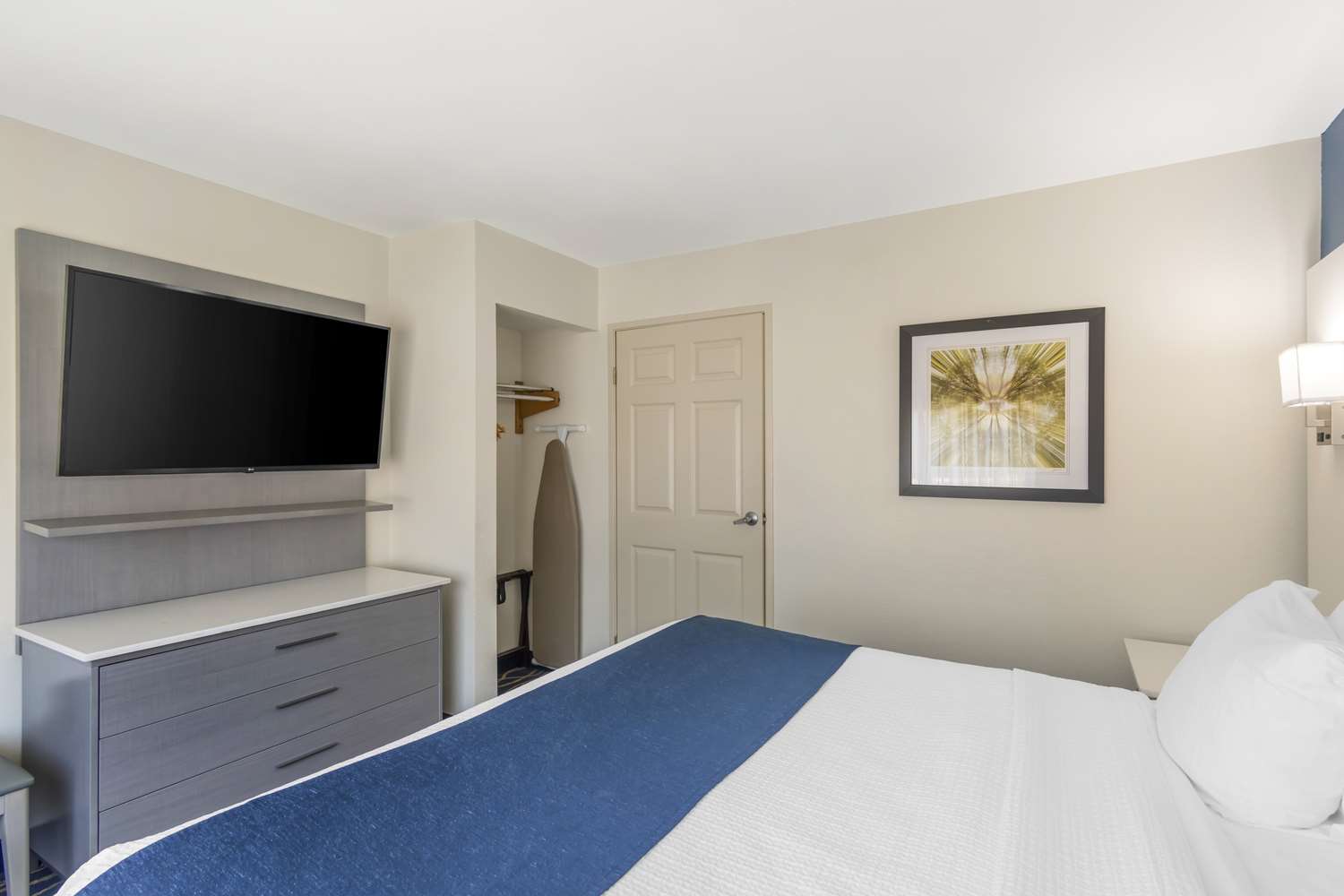 Best Western Plus Lake Lanier Gainesville Hotel & Suites 6/17