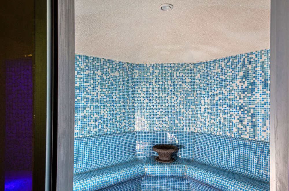 Le Torri Hotel 34/48