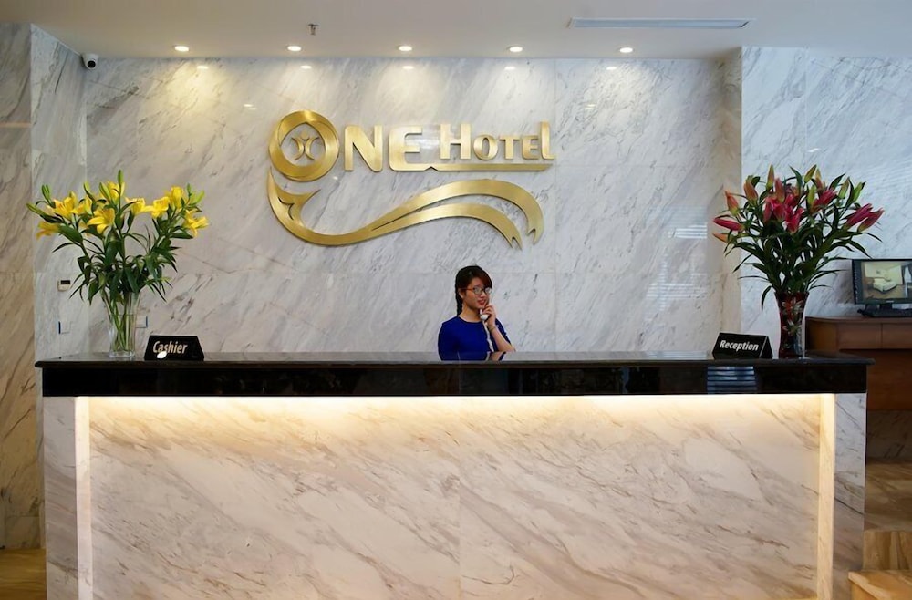 One Hotel Hanoi 4/62