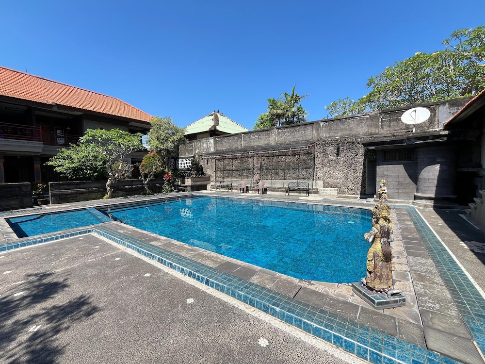 Pande Permai Bungalows 44/47