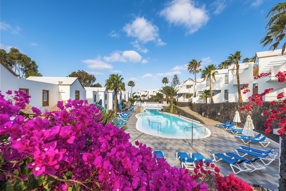 Apartamentos LIVVO Morromar 72/75