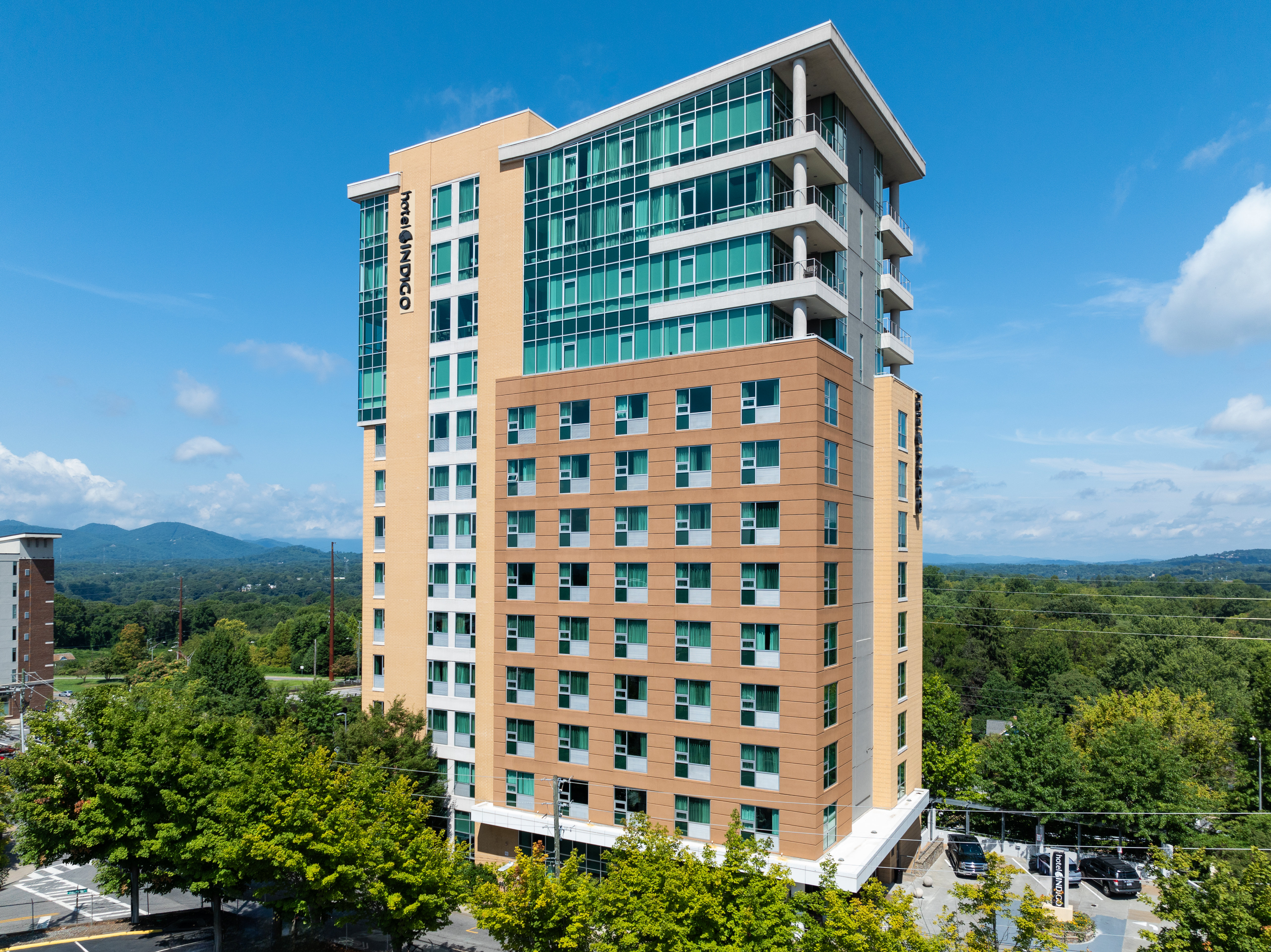 Hotel Indigo Asheville Downtown 2/73