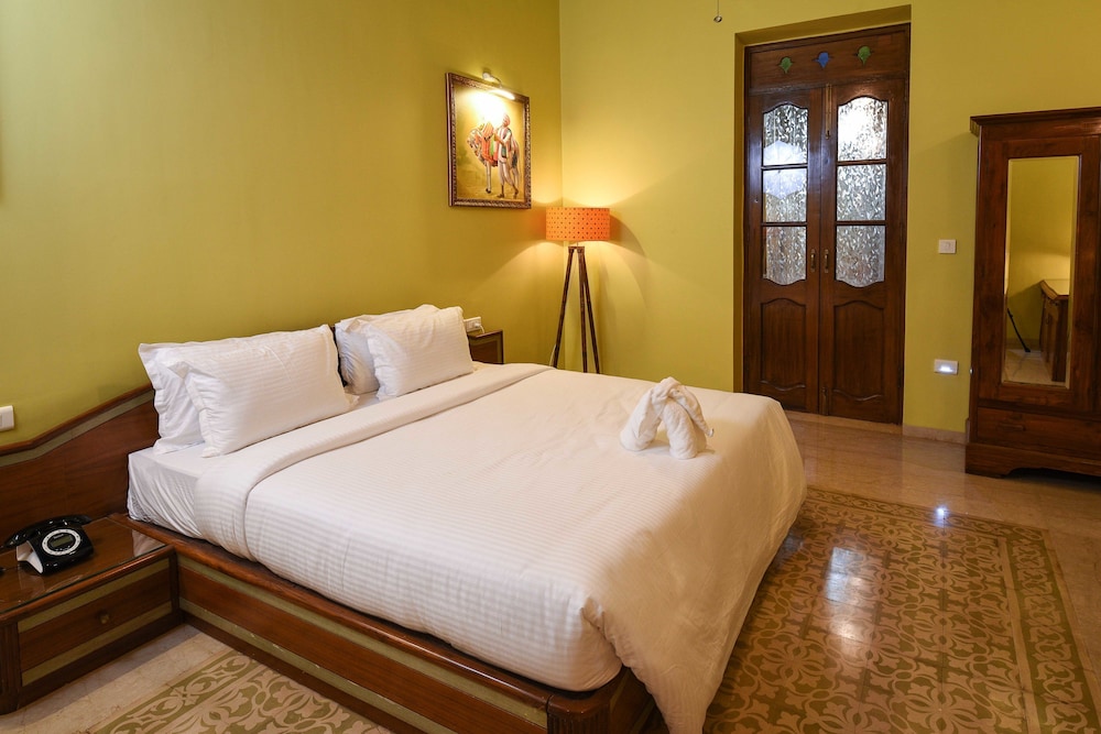 Surya Kiran Heritage Hotel 13/50