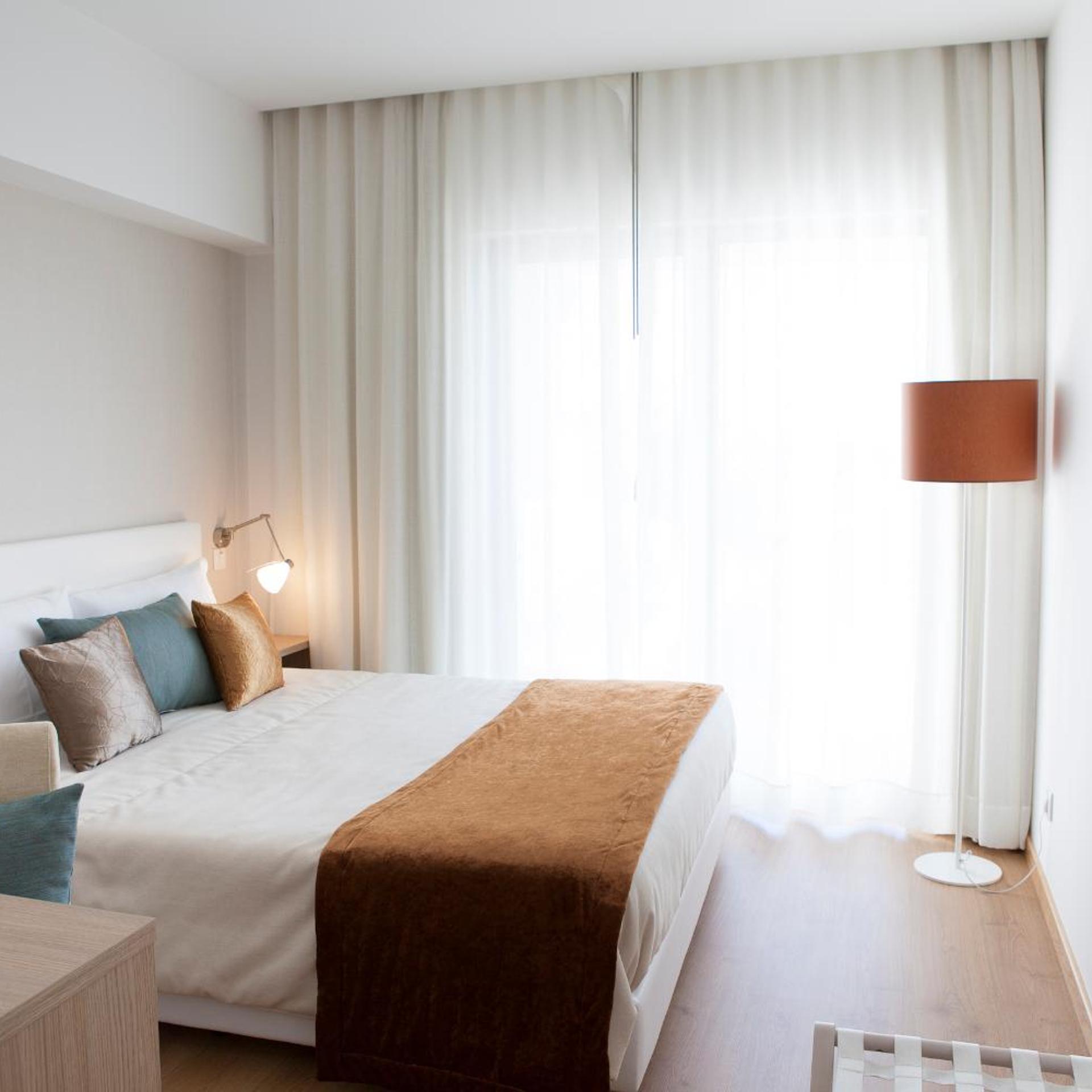 غرفة ديلوكس بسرير مزدوج، Flag Hotel Aljustrel 3/10