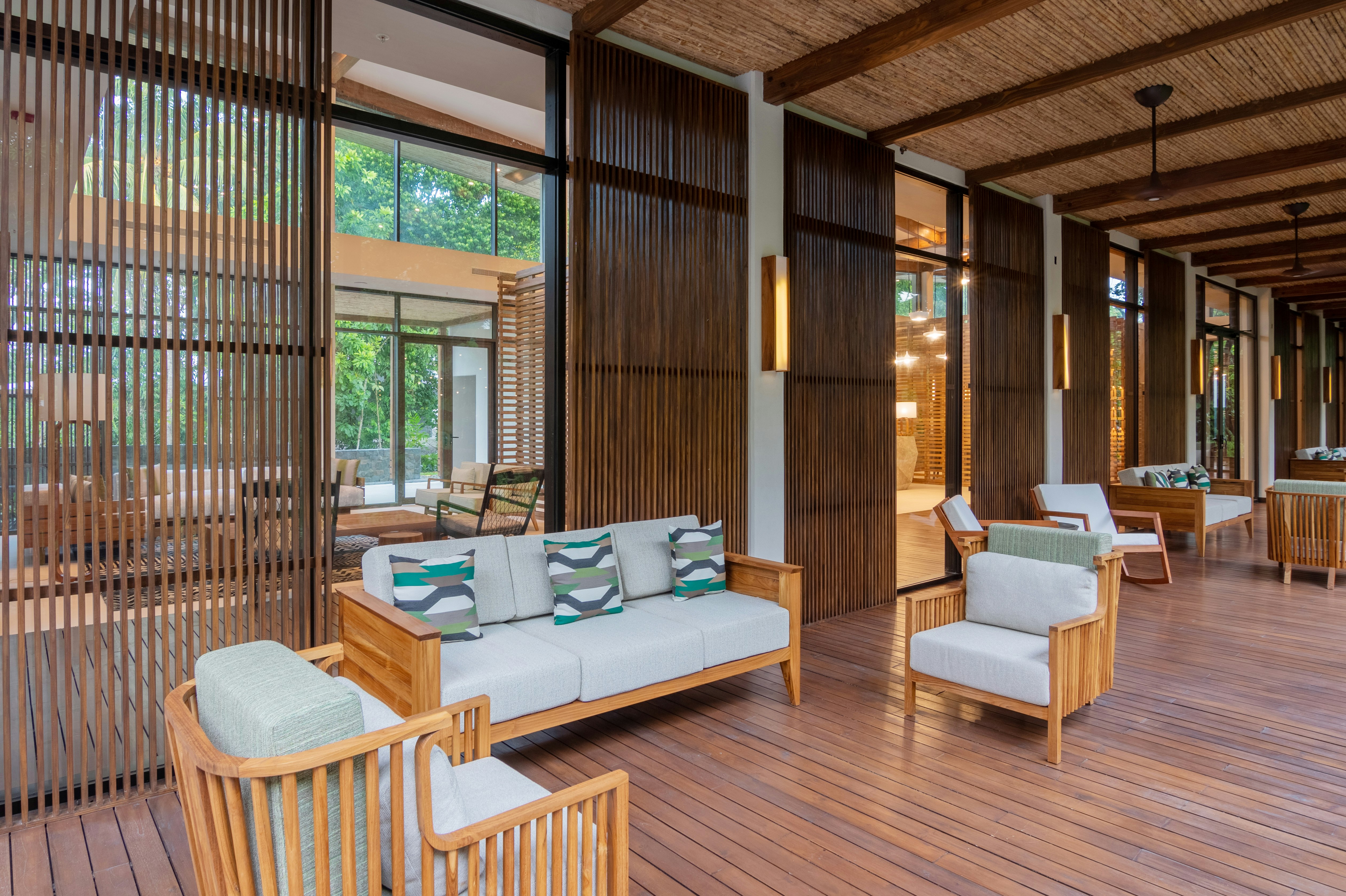 Botanika Osa Peninsula, Curio Collection by Hilton 26/73