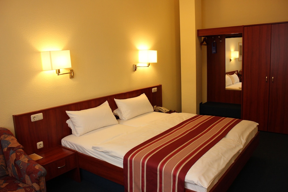 Hotel Cabo 17/60