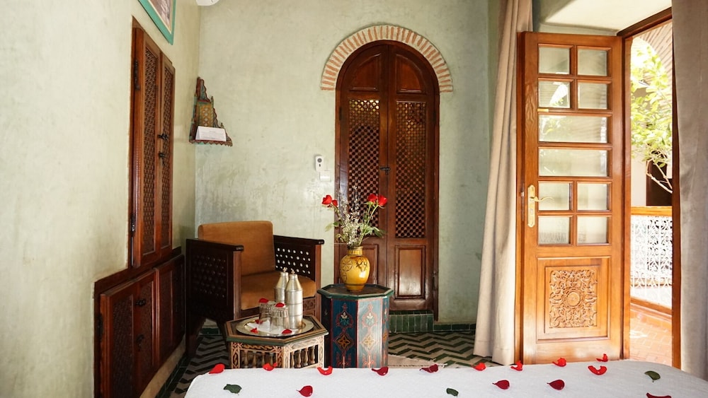 Riad Samsli 8/80