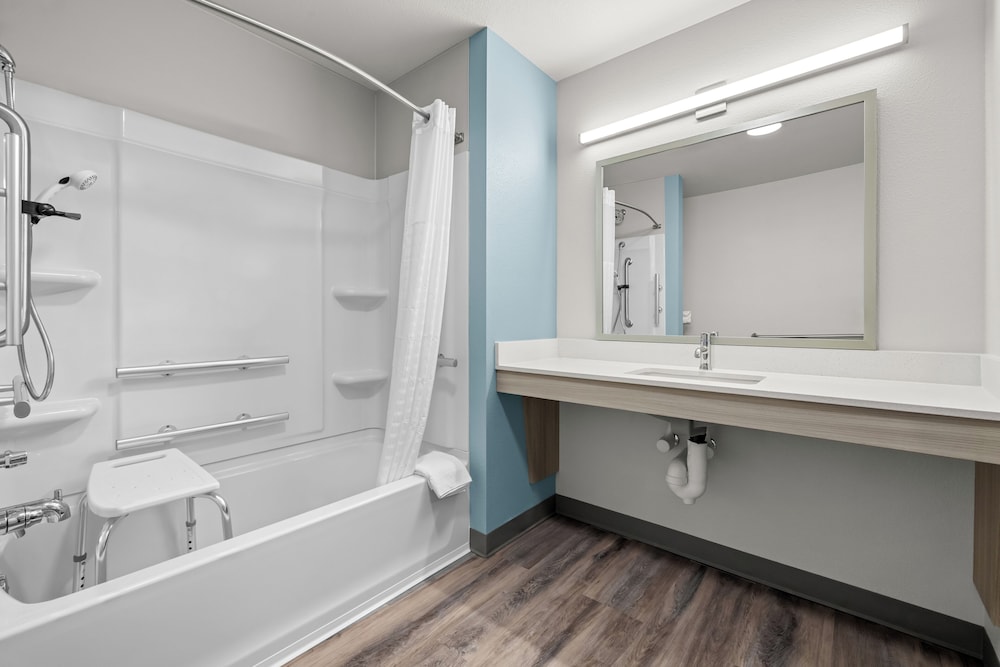 WoodSpring Suites Manteca - Stockon South 57/63