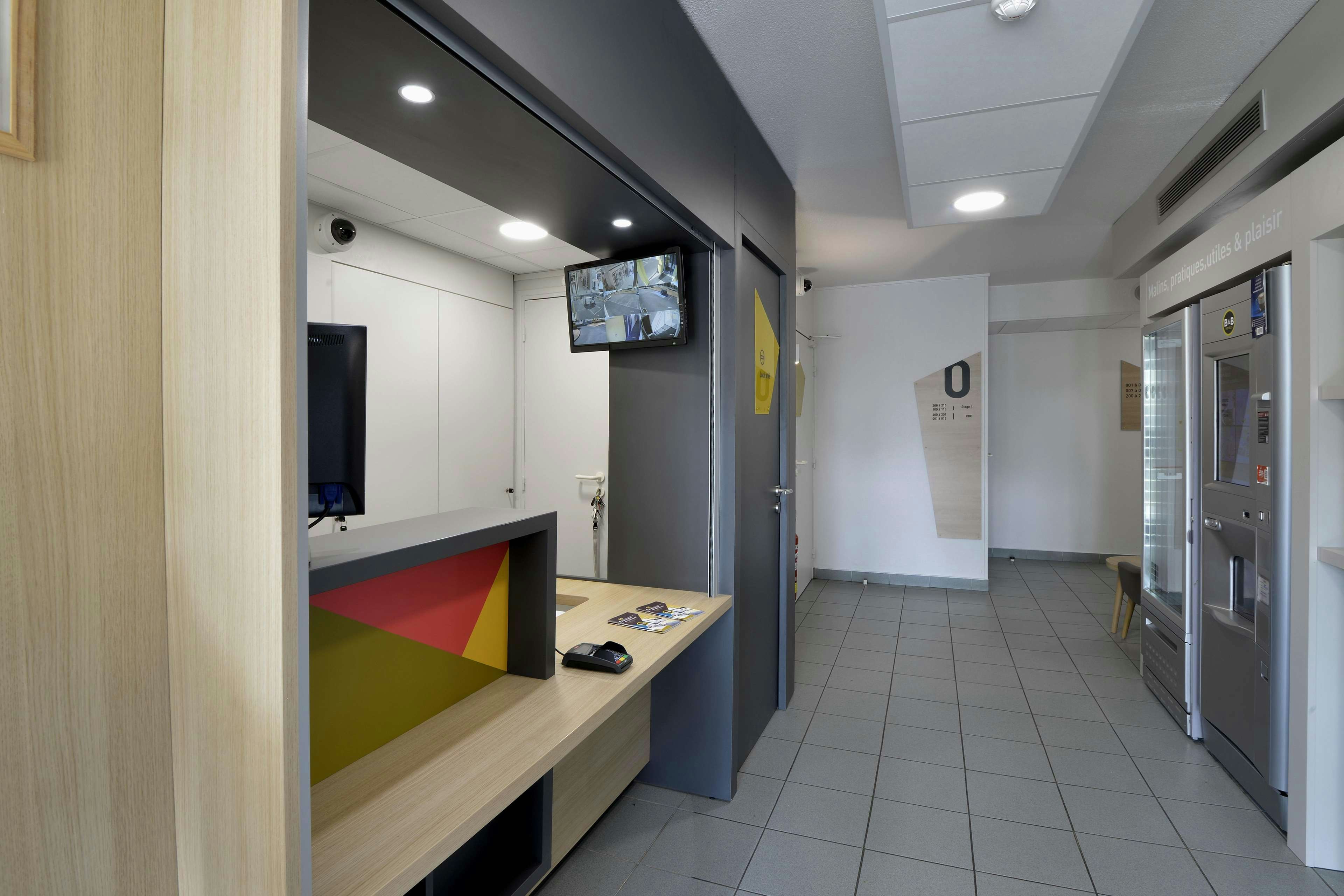 B&B Hotel Bourges 2 9/31