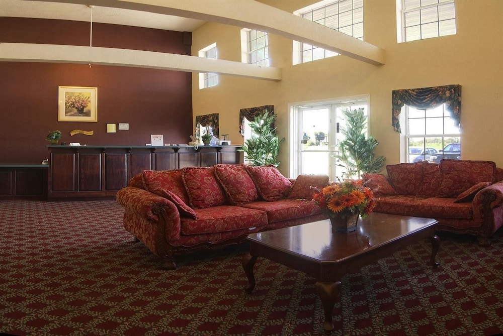 Americas Best Value Inn & Suites Mt. Pleasant 20/28