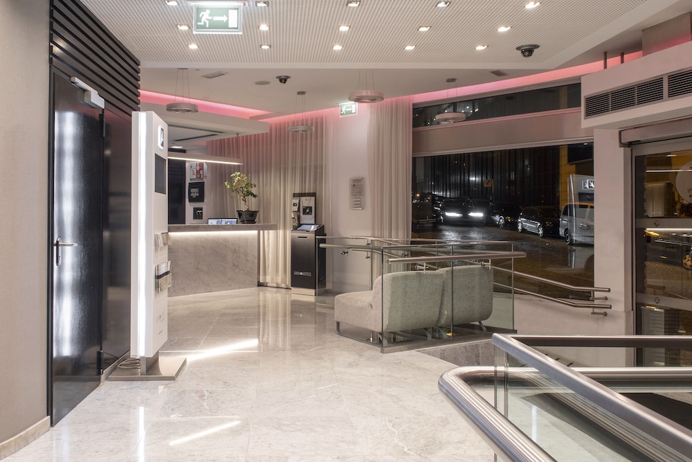 lobby