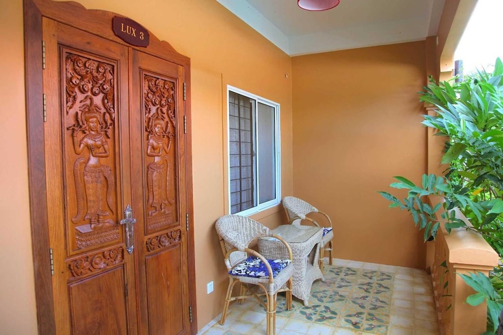 Delux Villa 29/48