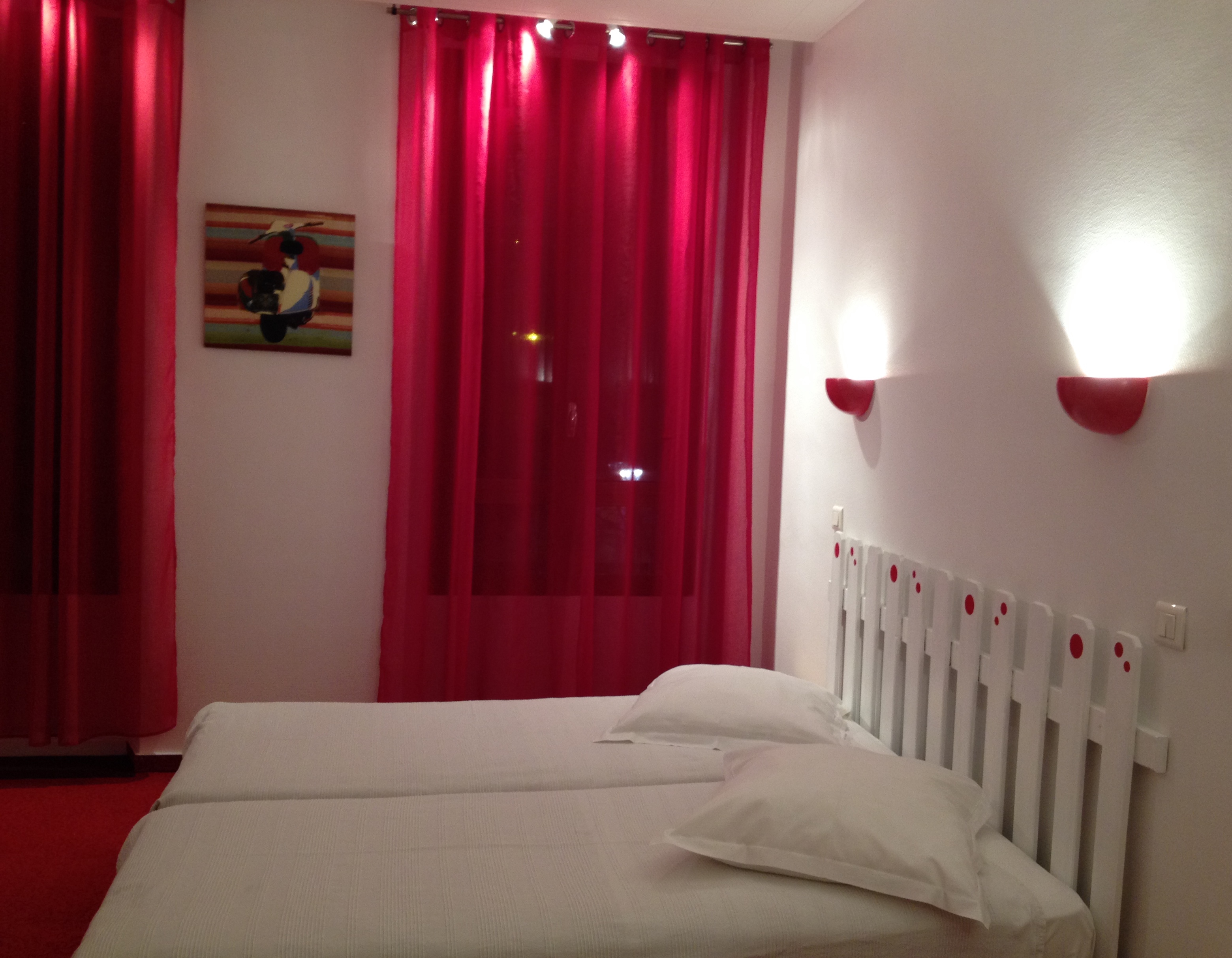 AU NOUVEL HOTEL 13/25