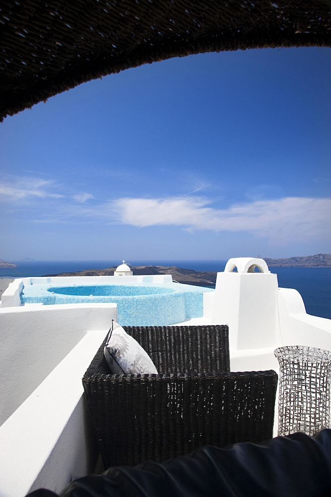 BLUE ANGEL VILLA 30/32