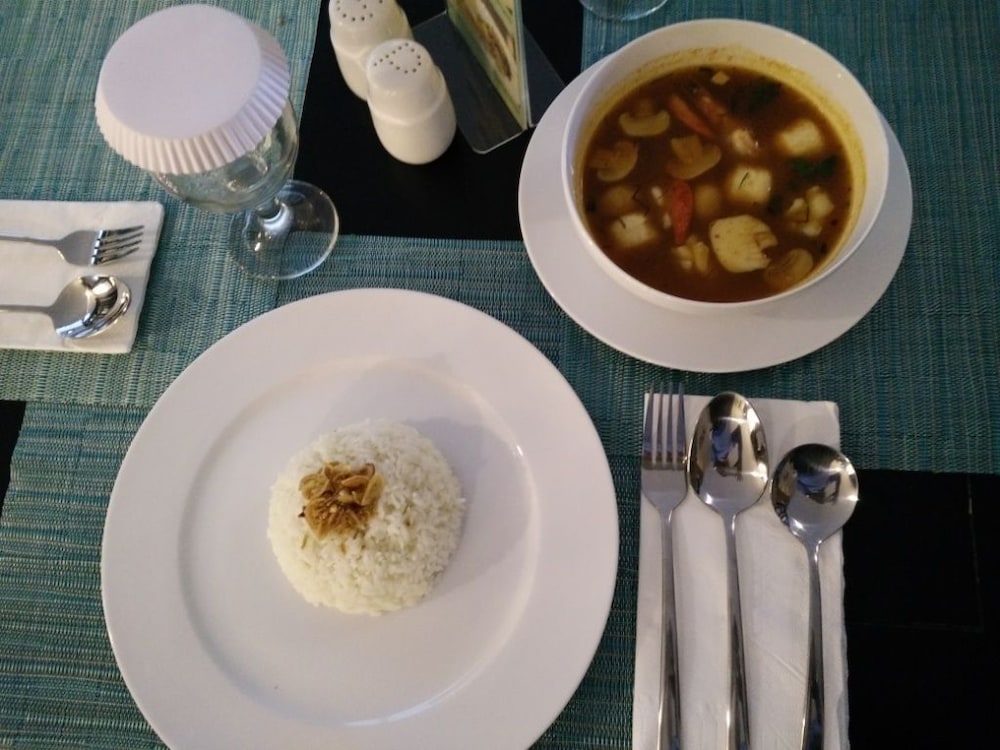 GRAND AMIRA HOTEL 39/63