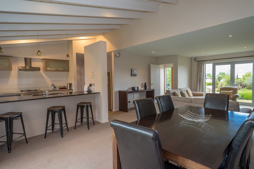 Arrowfield Apartments 13/17