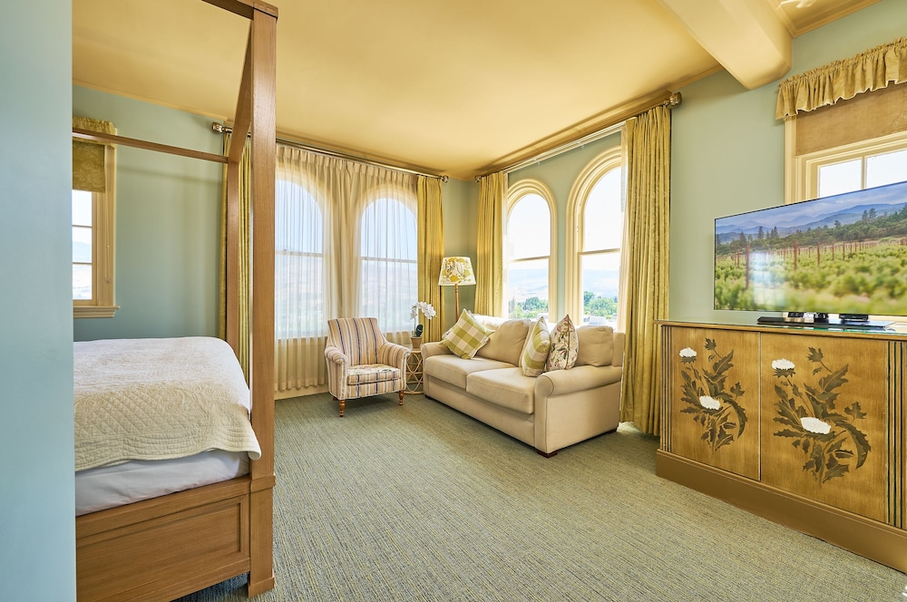 Ashland Springs Hotel 55/62