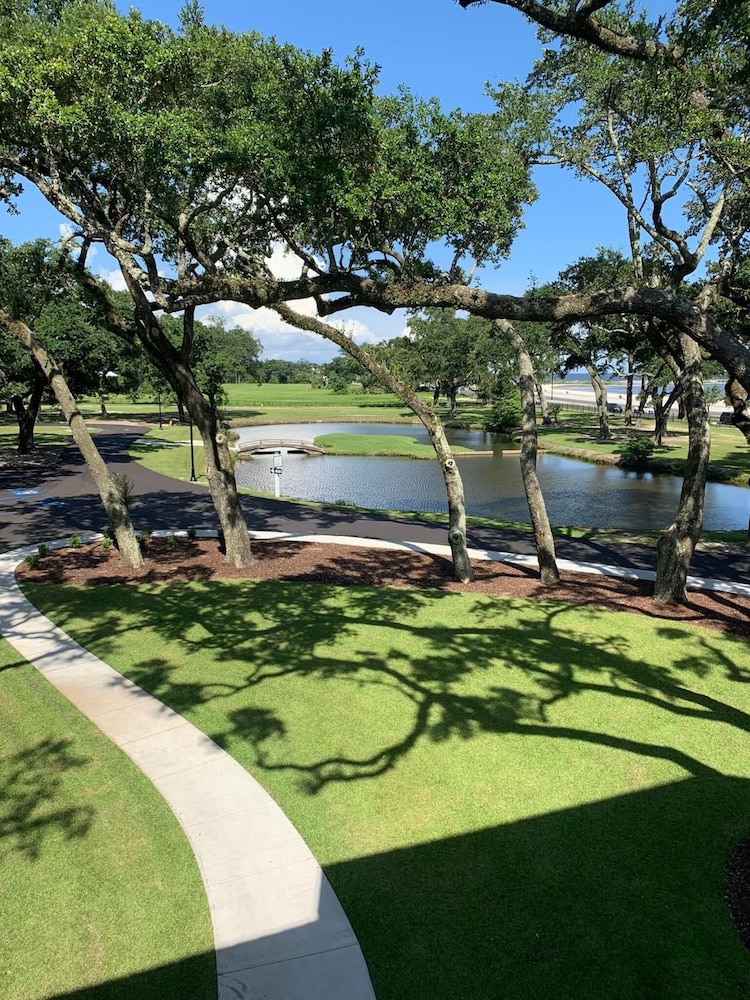 Centennial Plaza Resort Gulfport 45/50