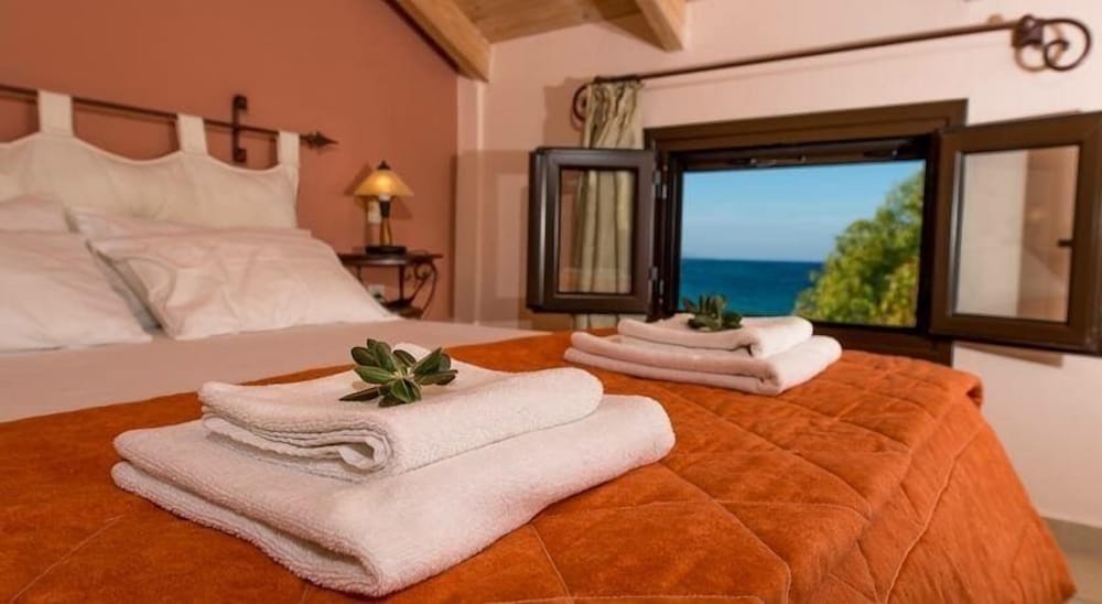 Argo Maisonettes Suites 17/28