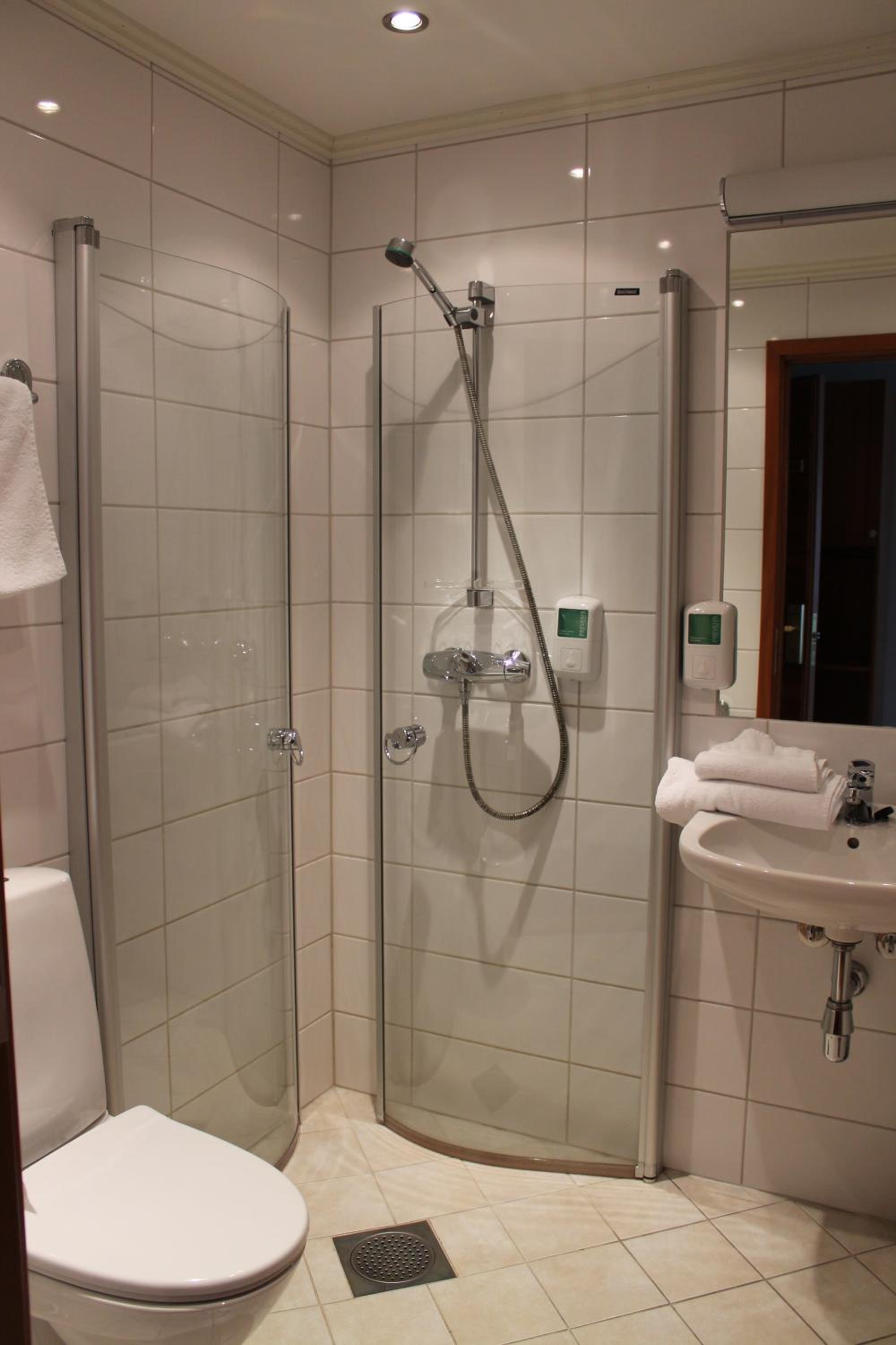 Alver Hotel 48/50