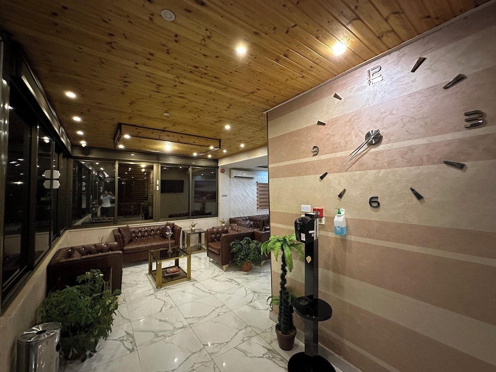 Petra Sky Hotel 7/50