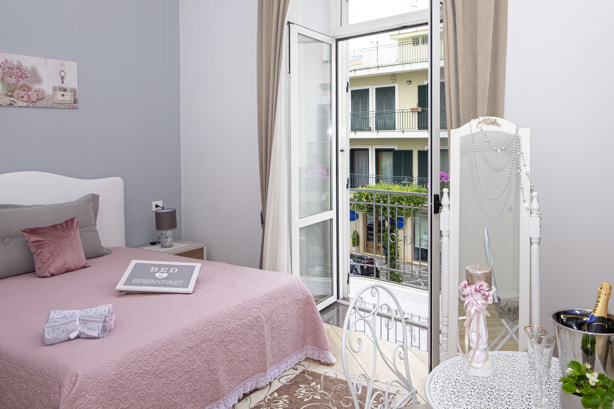 ROOM, QUADRUPLE, CITY VIEW, BALCONY