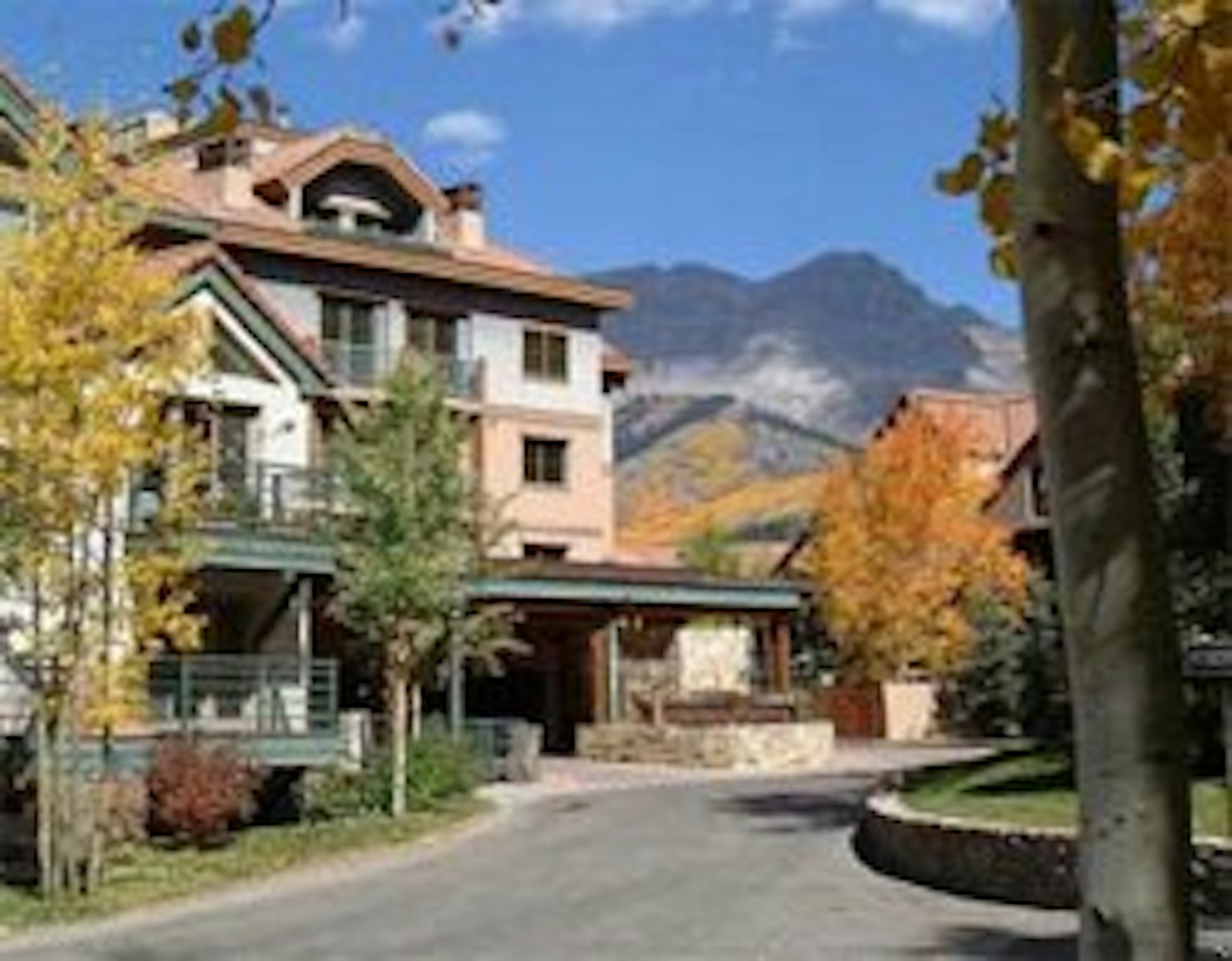 Inn at Lost Creek 5/59