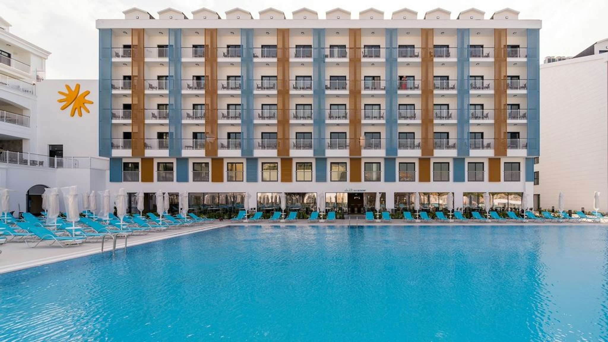 Arcanus Trendline Resort Side 5/65