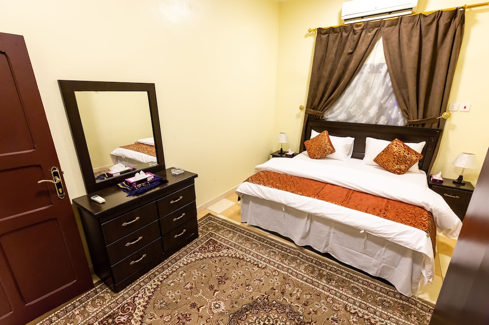 العييري للوحدات السكنية 4(Al Eairy Furnished Apartments - Al Bahah 4) 18/40