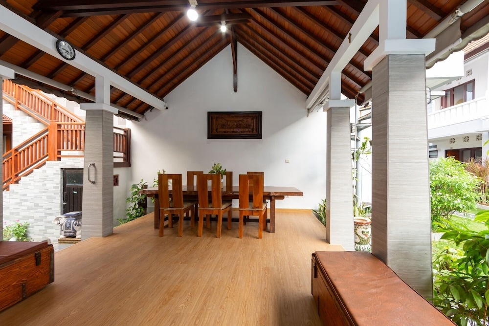 Airy Renon Tukad Badung Sepuluh 27 Bali 20/28
