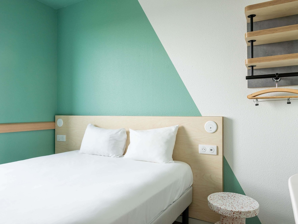 IBIS BUDGET TOULOUSE AEROPORT 26/67