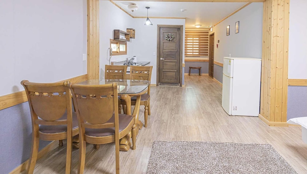Gyeongju Cabin House Pension 34/50