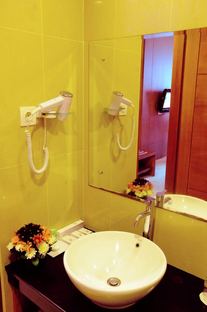 SWISS-BELINN SKA PEKANBARU 27/64