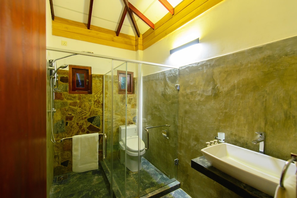 Karunakarala Ayurveda Spa & Resort 49/50