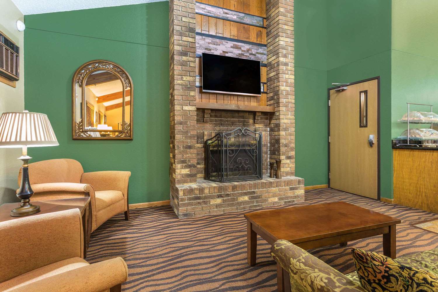 Americinn By Wyndham West Bend 23/40