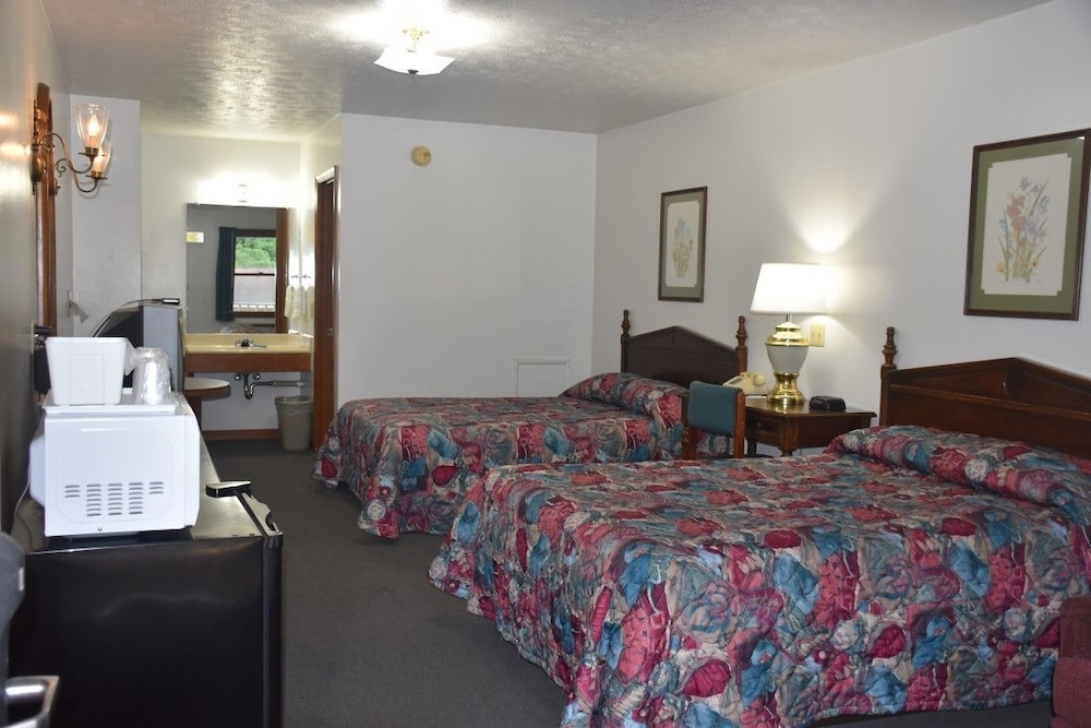 Luxor Inn & Suites 13/52