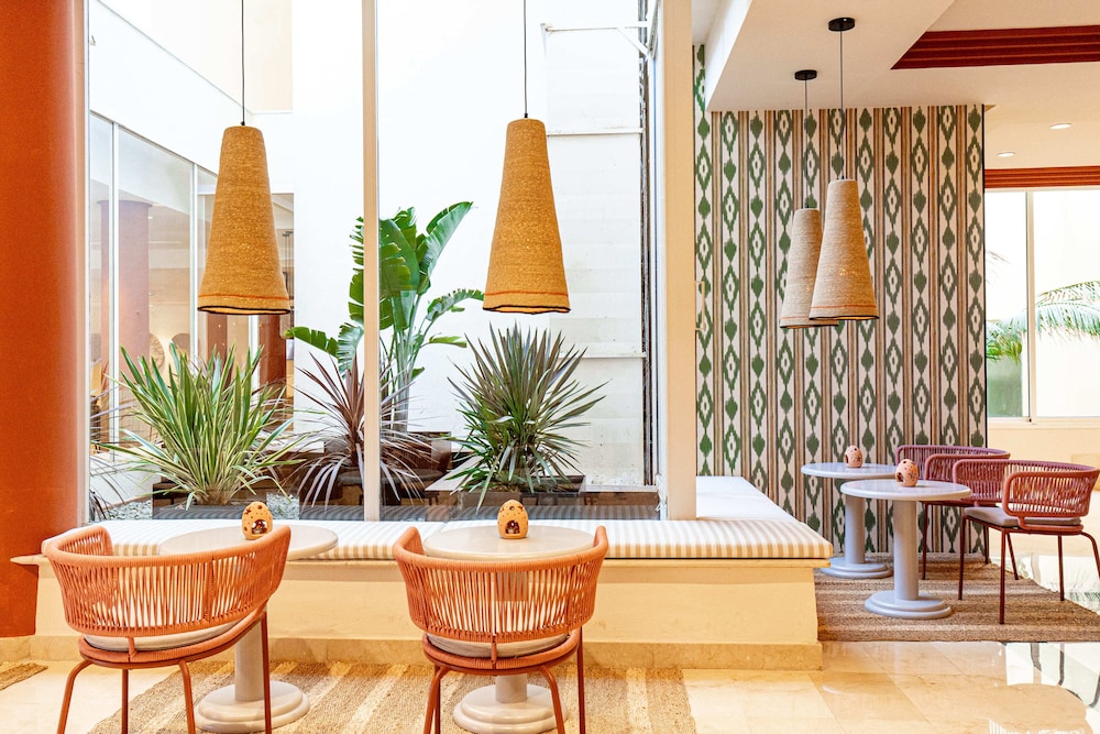 Intelier Rosella Hotel 25/41