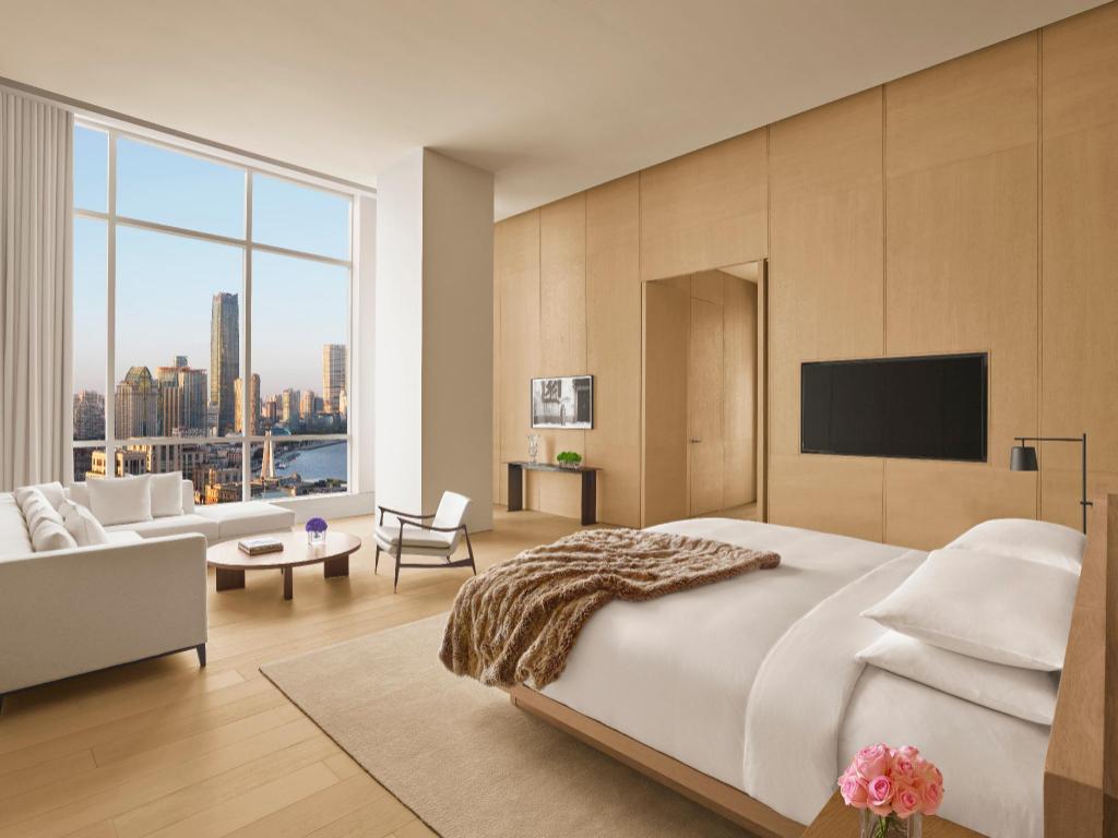 Bund, Penthouse, King Bed, with View