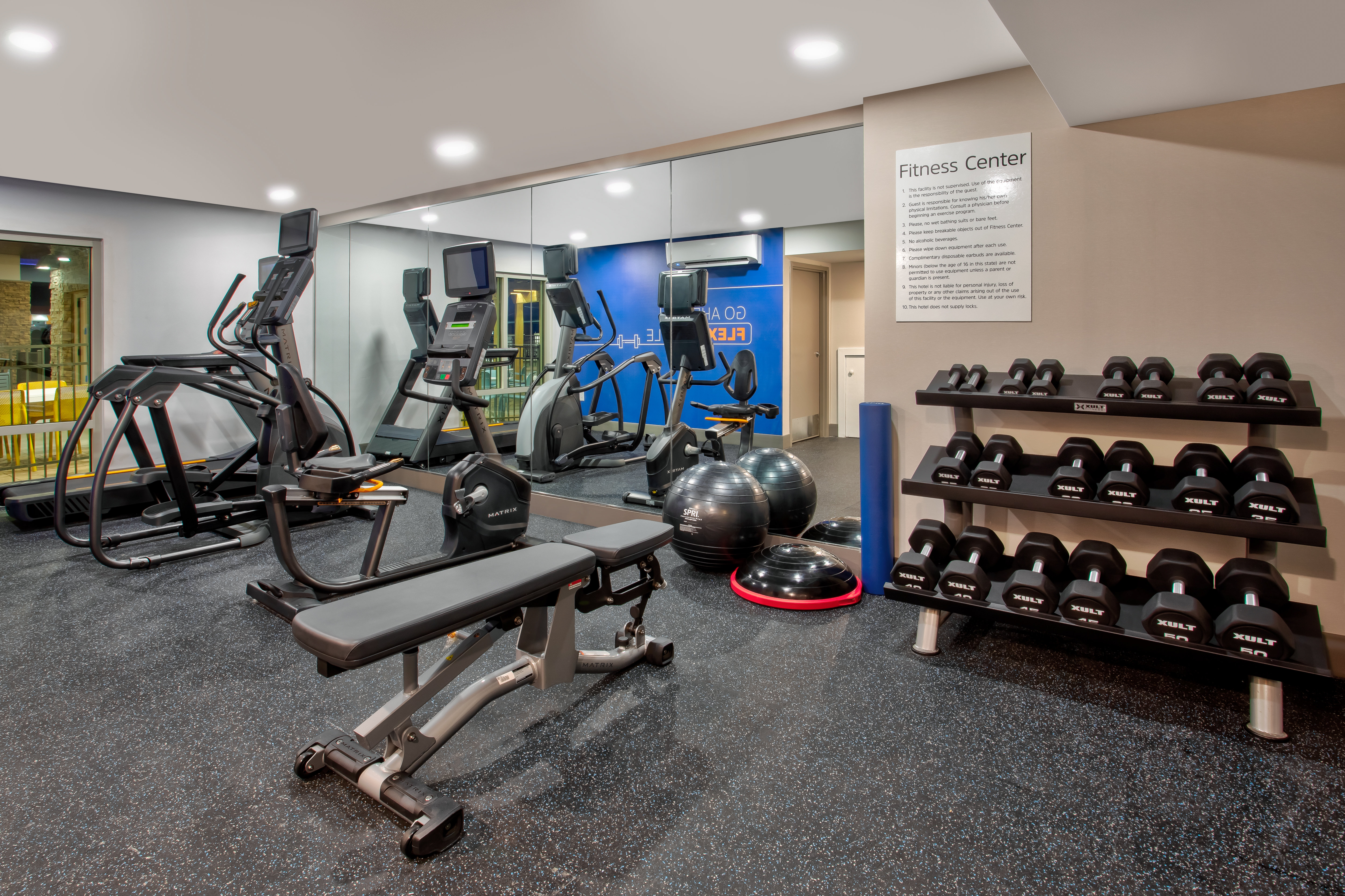 Holiday Inn Express Kitty Hawk Outer Banks 13/24