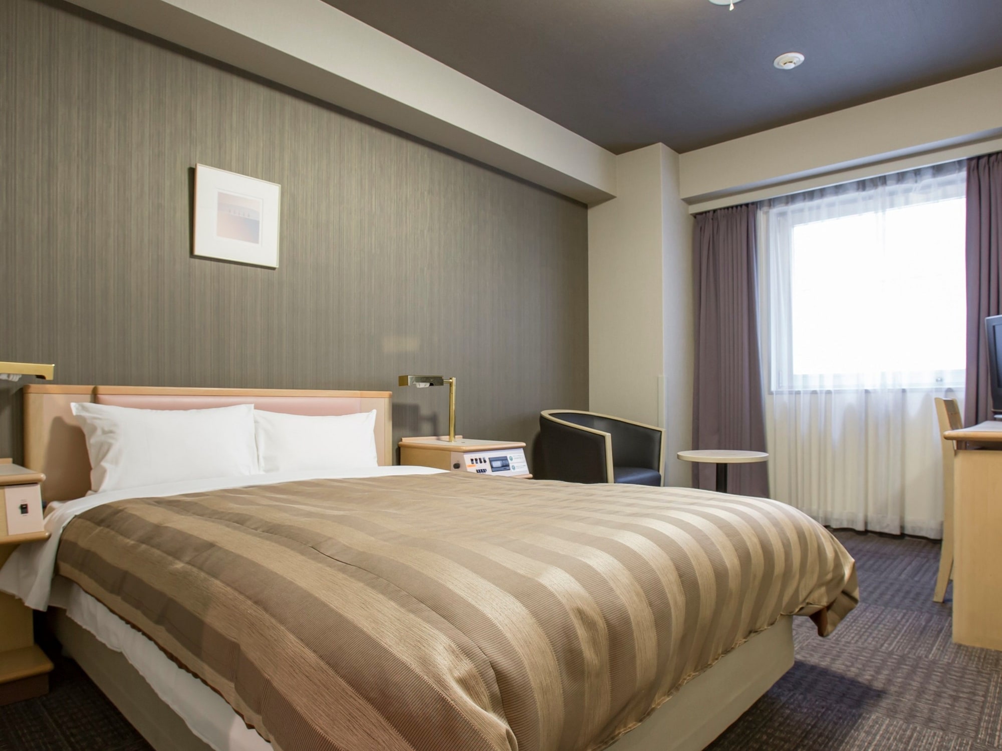 Room, Double Bed