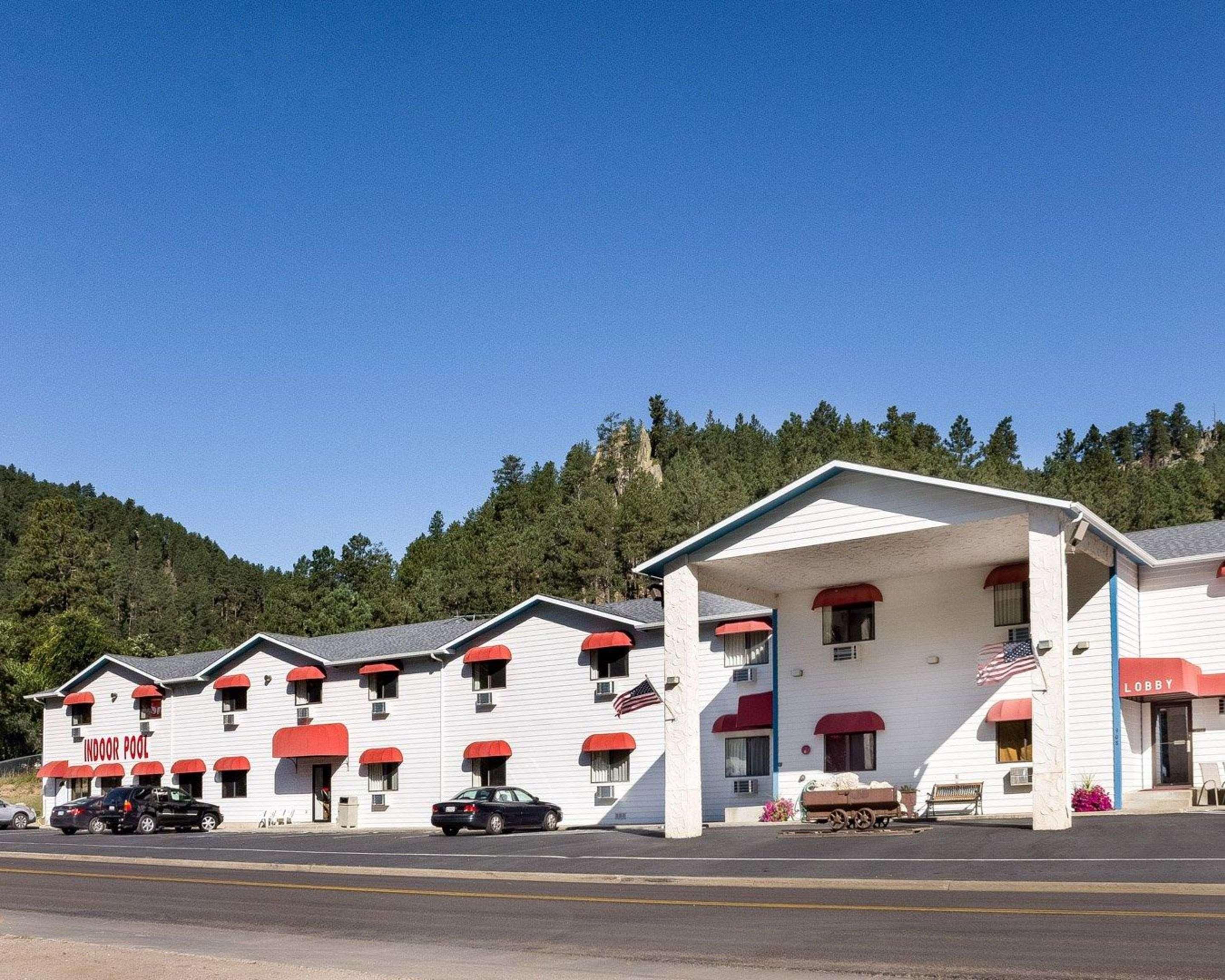 Royal Inn Keystone (ex Econo Lodge Near Mt. Rushmore Memorial) 1/20