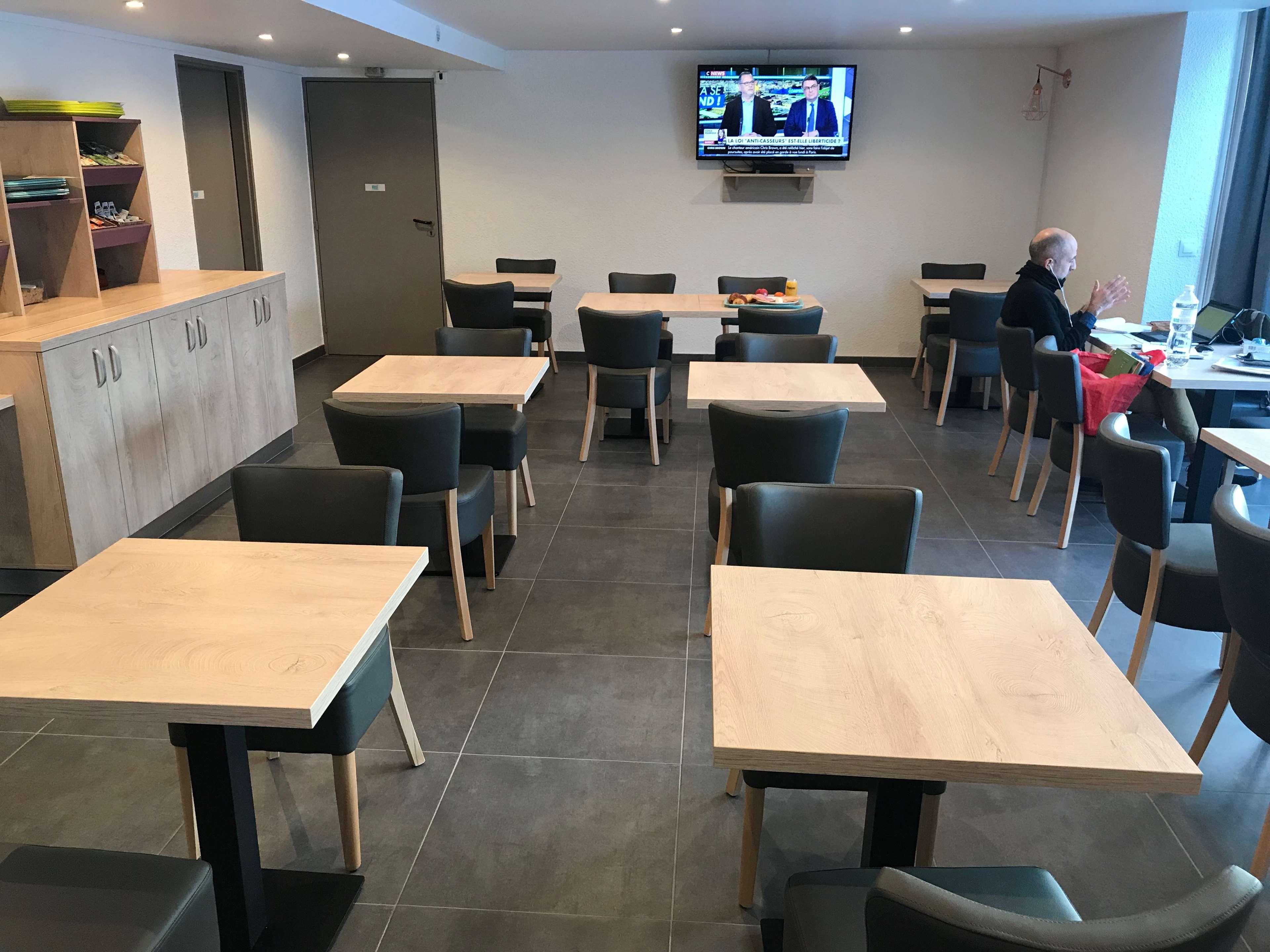 Kyriad Direct Lille Est Stade Pierre Mauroy 29/40