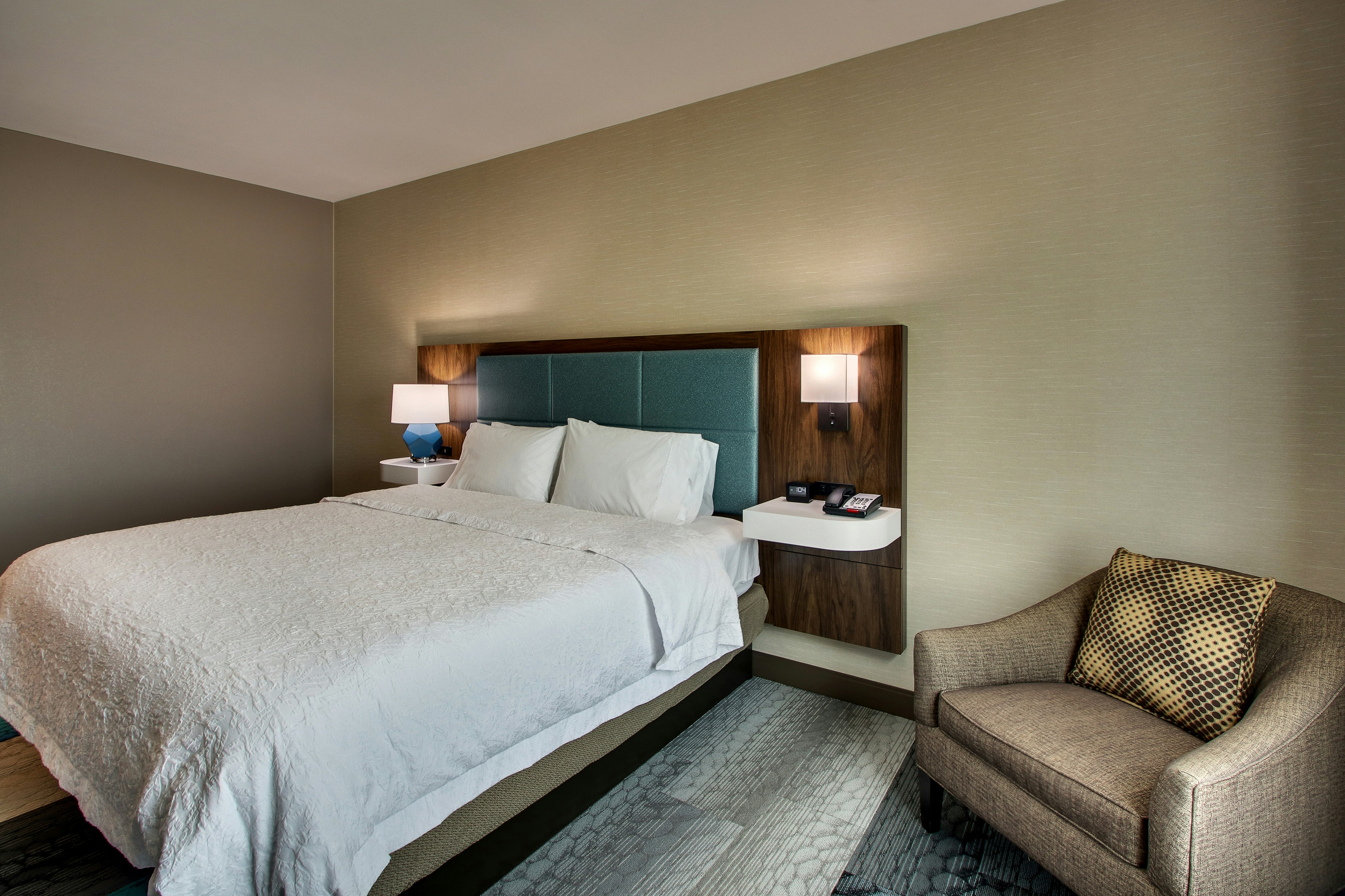 Room, King Bed