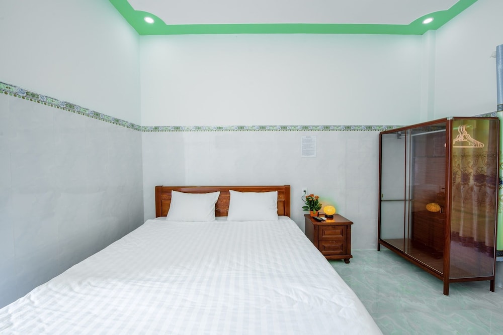 Hotel Nguyen Toan 6/29
