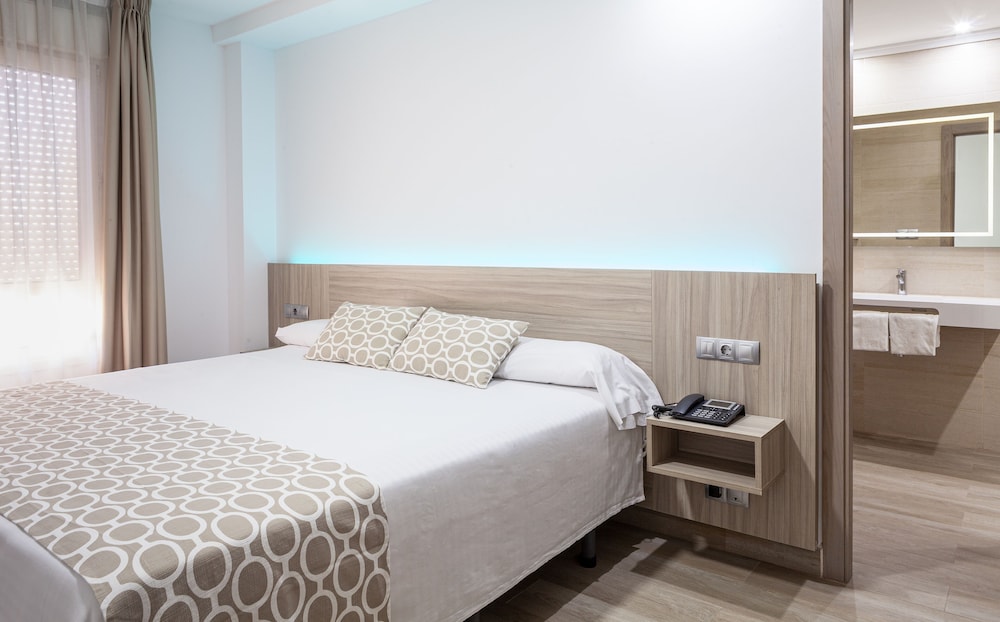 Olympia Hotel Ronda II 39/66